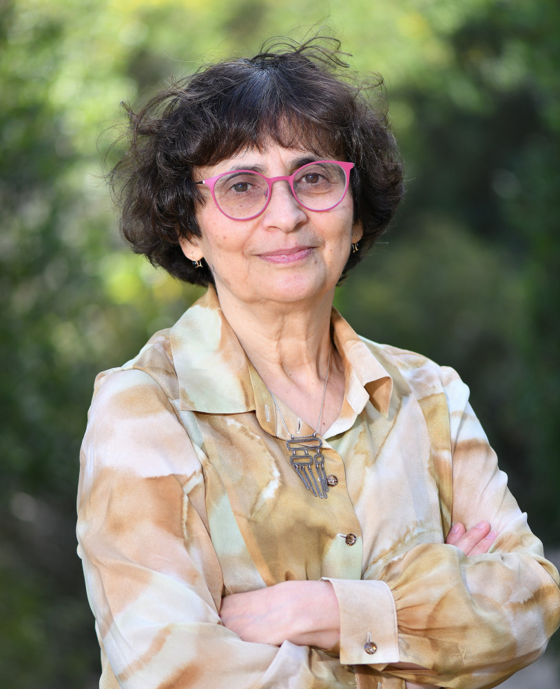 Dr. Lola Kantor-Kazovsky